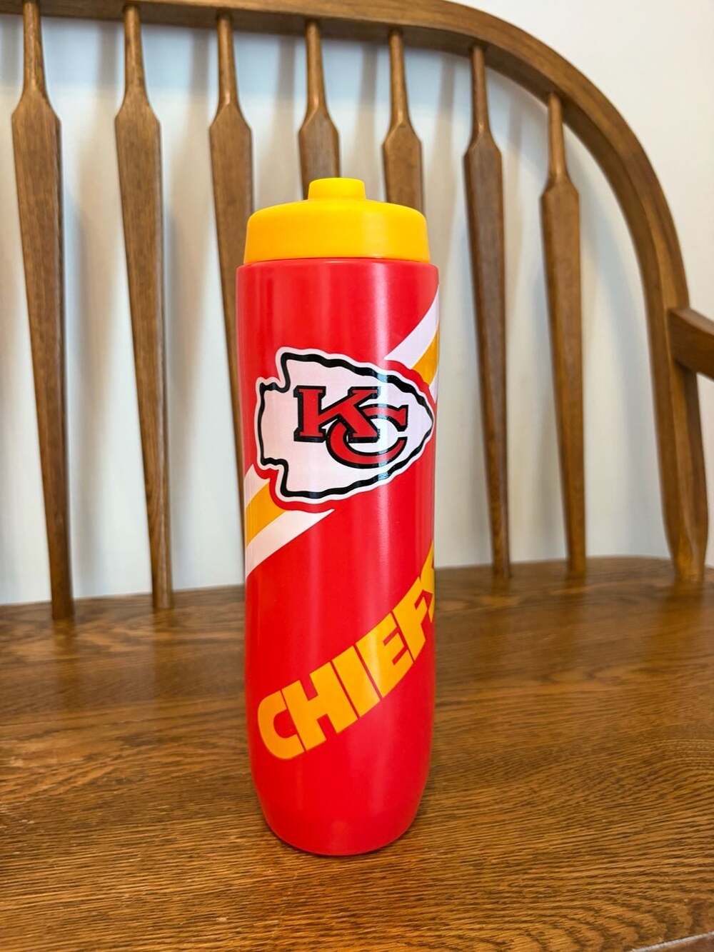 NFL Kansas City Chiefs Squeezy Water Bottle 34 oz